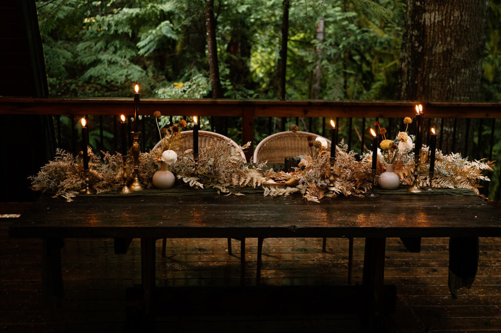 A moody tablescape for an elopement in Oregon.